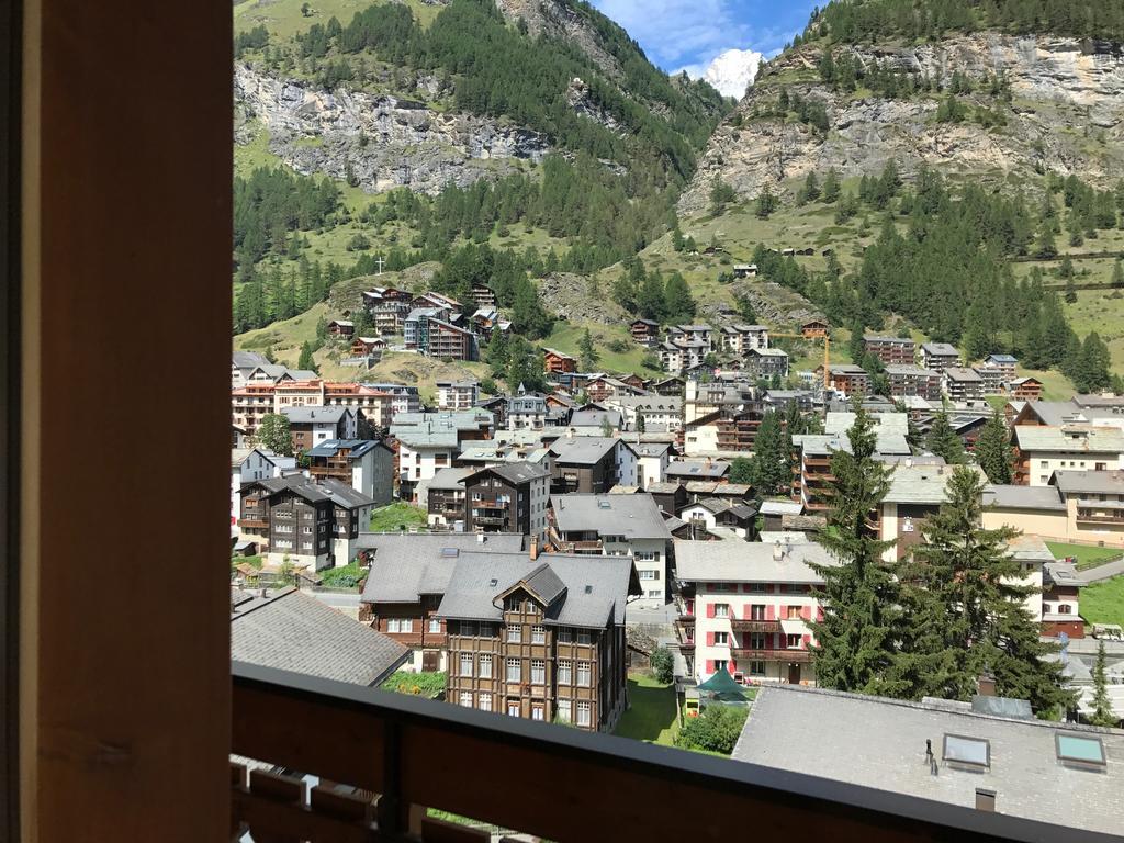 Chalet Guggenbiel Zermatt Exterior photo