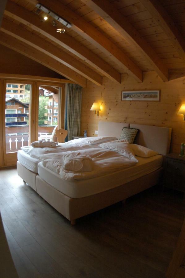 Chalet Guggenbiel Zermatt Exterior photo