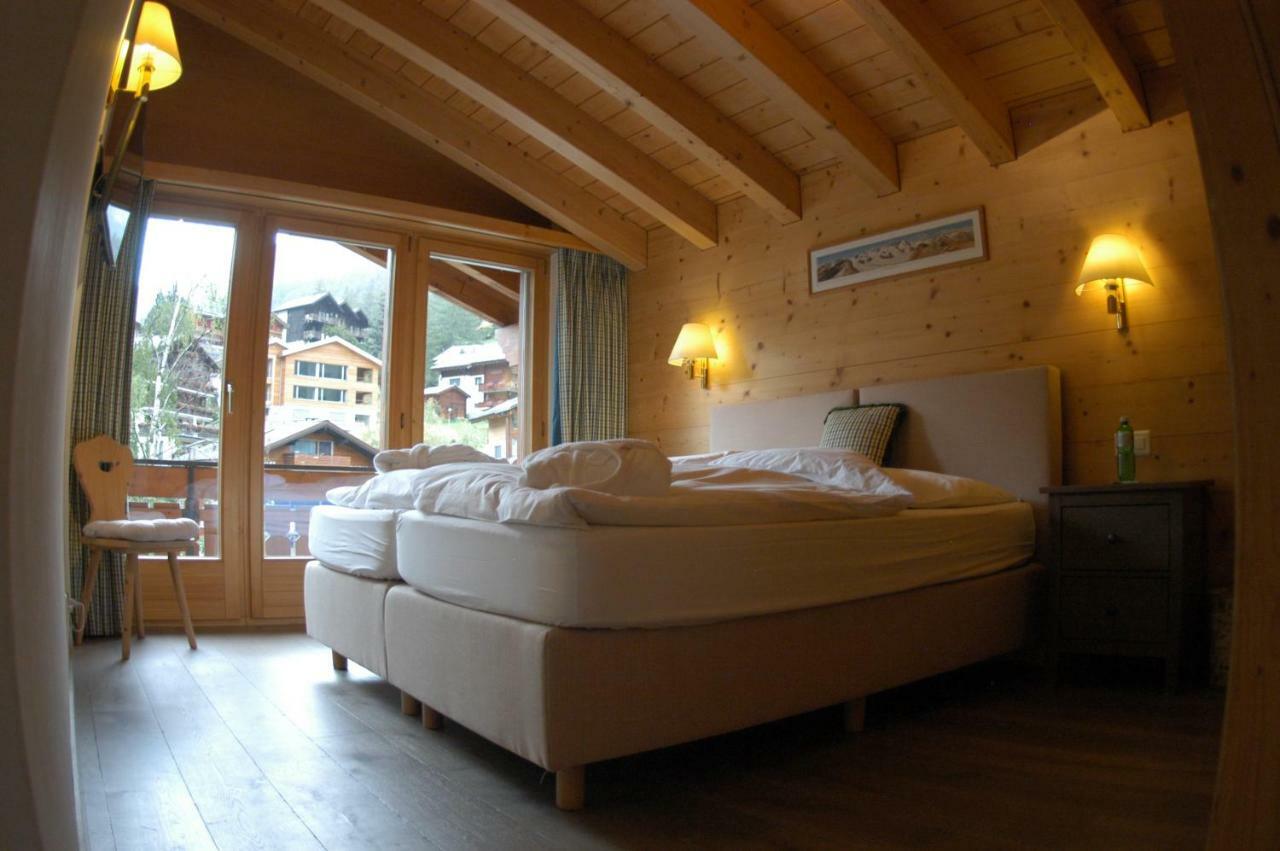 Chalet Guggenbiel Zermatt Exterior photo